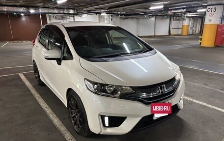 Honda Fit III, 2014 год, 950 000 рублей, 2 фотография