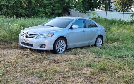 Toyota Camry, 2010 год, 1 620 000 рублей, 10 фотография