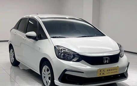 Honda Fit, 2025 год, 1 490 000 рублей, 2 фотография