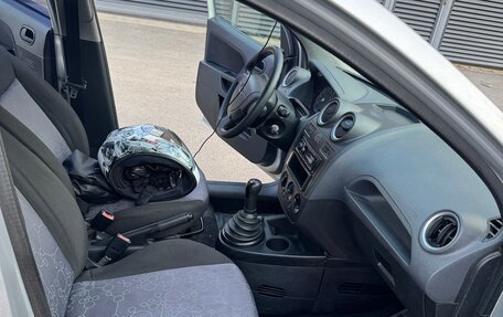 Ford Fiesta, 2007 год, 350 000 рублей, 5 фотография