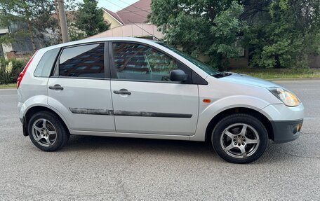 Ford Fiesta, 2007 год, 350 000 рублей, 10 фотография