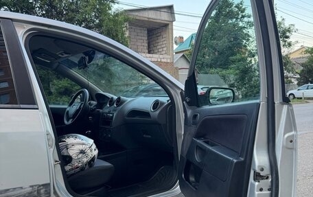 Ford Fiesta, 2007 год, 350 000 рублей, 12 фотография