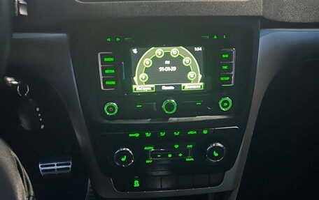 Skoda Yeti I рестайлинг, 2014 год, 1 250 000 рублей, 24 фотография