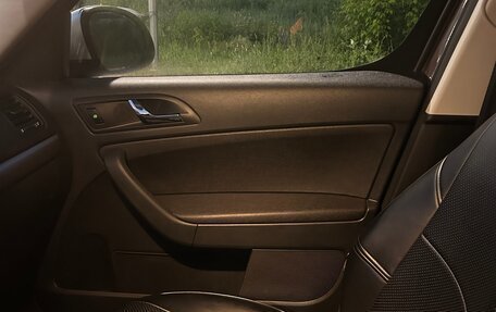 Skoda Yeti I рестайлинг, 2014 год, 1 250 000 рублей, 32 фотография