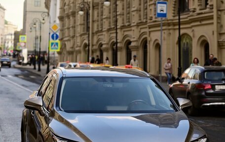 Lexus RX IV рестайлинг, 2019 год, 3 950 000 рублей, 9 фотография