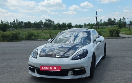 Porsche Panamera II рестайлинг, 2009 год, 3 200 000 рублей, 1 фотография