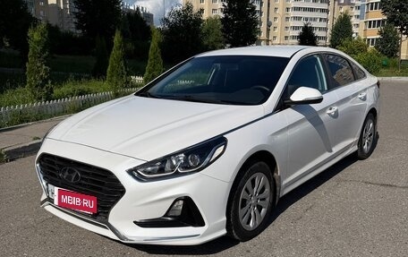 Hyundai Sonata VII, 2019 год, 2 000 000 рублей, 1 фотография