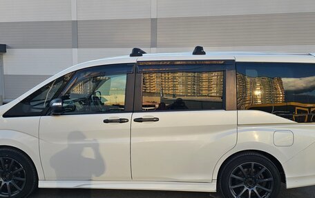 Honda Stepwgn IV, 2015 год, 1 820 000 рублей, 3 фотография