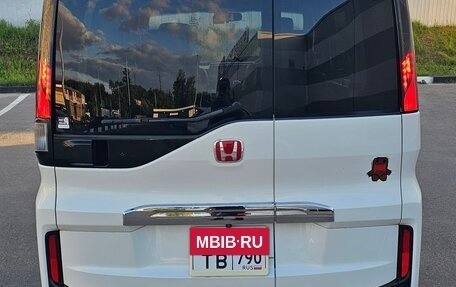 Honda Stepwgn IV, 2015 год, 1 820 000 рублей, 21 фотография