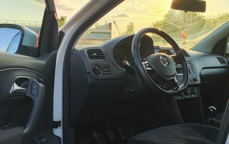 Volkswagen Polo VI (EU Market), 2018 год, 1 230 000 рублей, 13 фотография