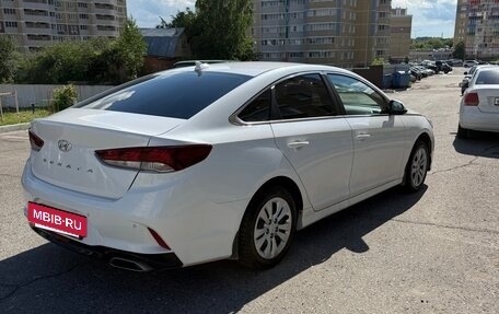 Hyundai Sonata VII, 2019 год, 2 000 000 рублей, 3 фотография