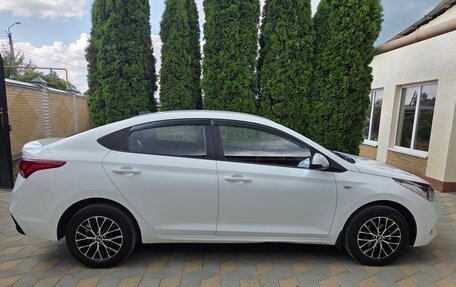 Hyundai Solaris II рестайлинг, 2019 год, 1 135 000 рублей, 7 фотография