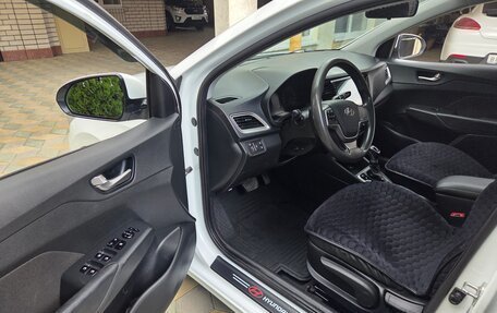 Hyundai Solaris II рестайлинг, 2019 год, 1 135 000 рублей, 21 фотография