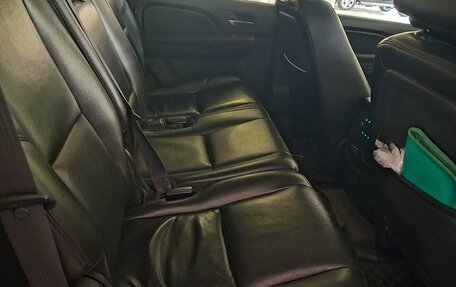 Chevrolet Tahoe III, 2011 год, 2 250 000 рублей, 4 фотография