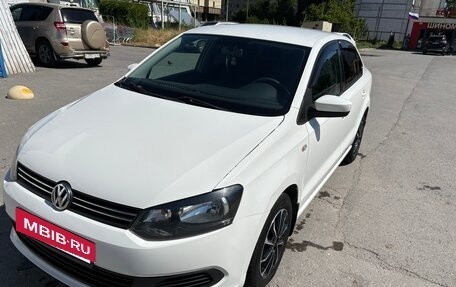 Volkswagen Polo VI (EU Market), 2013 год, 980 000 рублей, 11 фотография