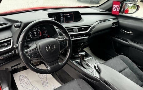 Lexus UX I, 2019 год, 2 940 000 рублей, 7 фотография