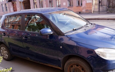 Skoda Fabia II, 2011 год, 320 000 рублей, 3 фотография