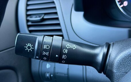 Hyundai Solaris II рестайлинг, 2016 год, 999 000 рублей, 13 фотография
