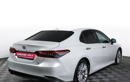 Toyota Camry, 2020 год, 3 180 000 рублей, 5 фотография