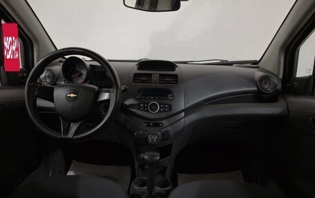 Chevrolet Spark III, 2011 год, 470 000 рублей, 13 фотография