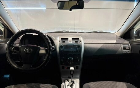 Toyota Corolla, 2011 год, 850 000 рублей, 16 фотография
