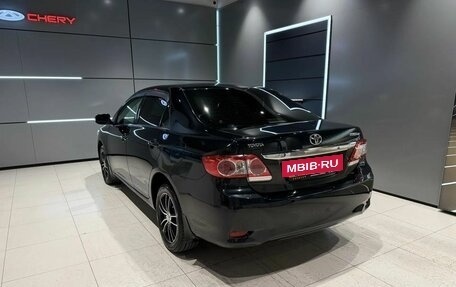 Toyota Corolla, 2011 год, 850 000 рублей, 3 фотография