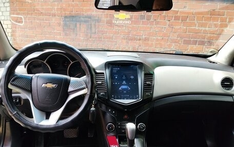 Chevrolet Cruze II, 2012 год, 690 000 рублей, 6 фотография