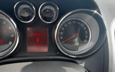 Opel Astra J, 2014 год, 990 000 рублей, 11 фотография