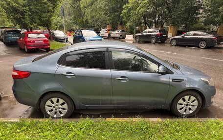 KIA Rio III рестайлинг, 2013 год, 600 000 рублей, 4 фотография