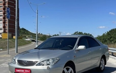 Toyota Camry V40, 2005 год, 890 000 рублей, 1 фотография