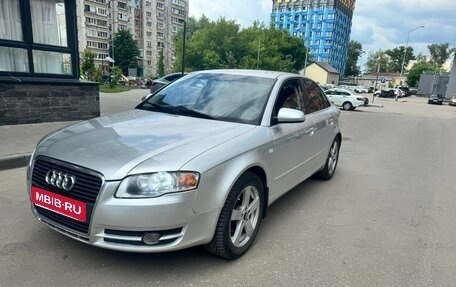Audi A4, 2005 год, 700 000 рублей, 1 фотография
