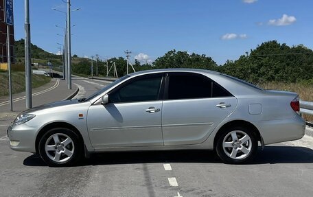 Toyota Camry V40, 2005 год, 890 000 рублей, 3 фотография