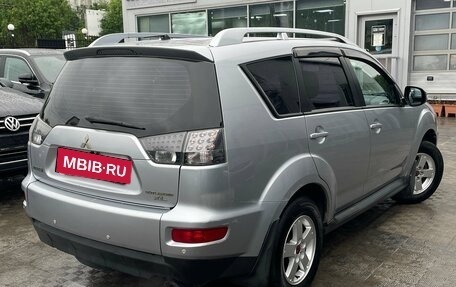 Mitsubishi Outlander III рестайлинг 3, 2010 год, 799 000 рублей, 4 фотография