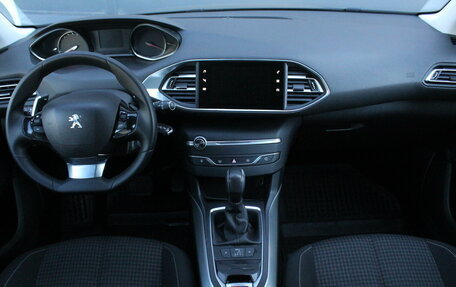 Peugeot 308 II, 2019 год, 1 290 000 рублей, 13 фотография
