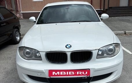 BMW 1 серия, 2007 год, 630 000 рублей, 7 фотография