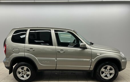 Chevrolet Niva I рестайлинг, 2016 год, 555 000 рублей, 3 фотография