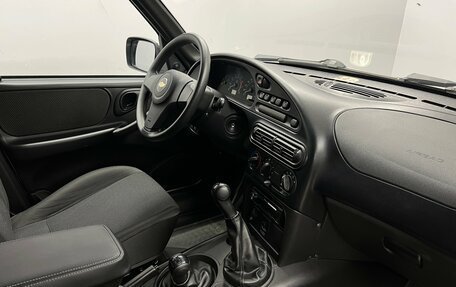 Chevrolet Niva I рестайлинг, 2016 год, 555 000 рублей, 18 фотография