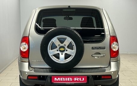 Chevrolet Niva I рестайлинг, 2016 год, 555 000 рублей, 6 фотография