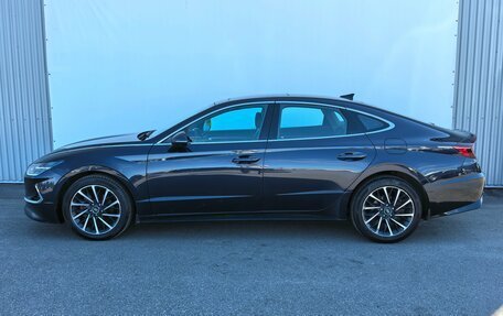 Hyundai Sonata VIII, 2019 год, 1 980 000 рублей, 3 фотография