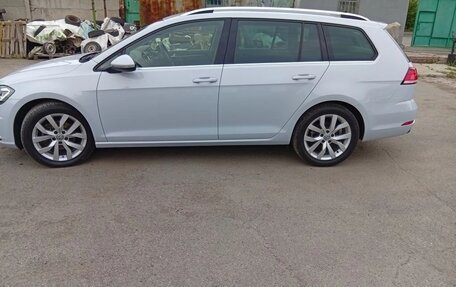 Volkswagen Golf VII, 2017 год, 1 500 000 рублей, 10 фотография
