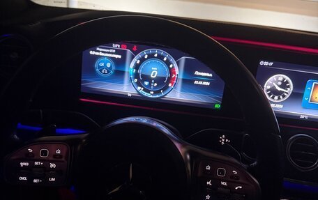 Mercedes-Benz E-Класс, 2019 год, 3 600 000 рублей, 5 фотография