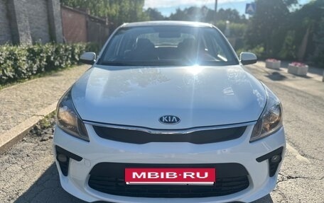 KIA Rio IV, 2020 год, 855 000 рублей, 2 фотография