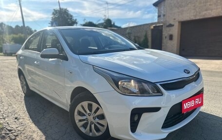 KIA Rio IV, 2020 год, 855 000 рублей, 3 фотография