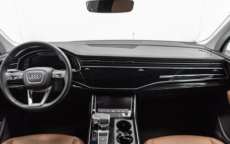 Audi Q7, 2020 год, 5 990 000 рублей, 15 фотография