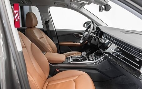 Audi Q7, 2020 год, 5 990 000 рублей, 28 фотография