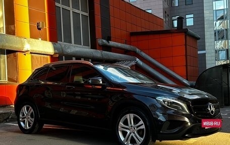 Mercedes-Benz GLA, 2015 год, 1 600 000 рублей, 4 фотография