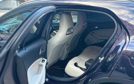 Mercedes-Benz GLA, 2015 год, 1 600 000 рублей, 17 фотография