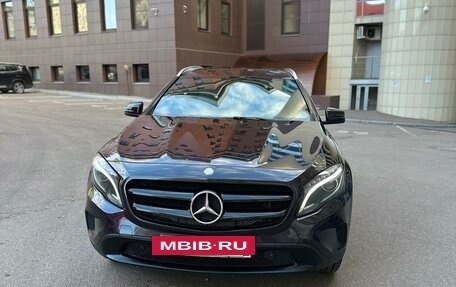 Mercedes-Benz GLA, 2015 год, 1 600 000 рублей, 36 фотография