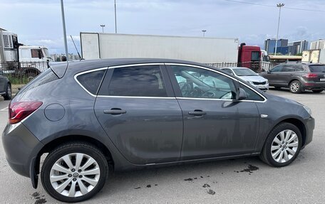 Opel Astra J, 2011 год, 700 000 рублей, 4 фотография