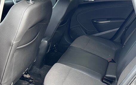 Opel Astra J, 2011 год, 700 000 рублей, 11 фотография